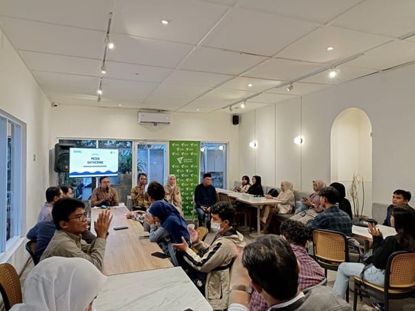 Berbuka Bareng Jurnalis, Diskusi Ringan Menyoal Kelaparan Hingga Berbagi Takjil di Jalanan